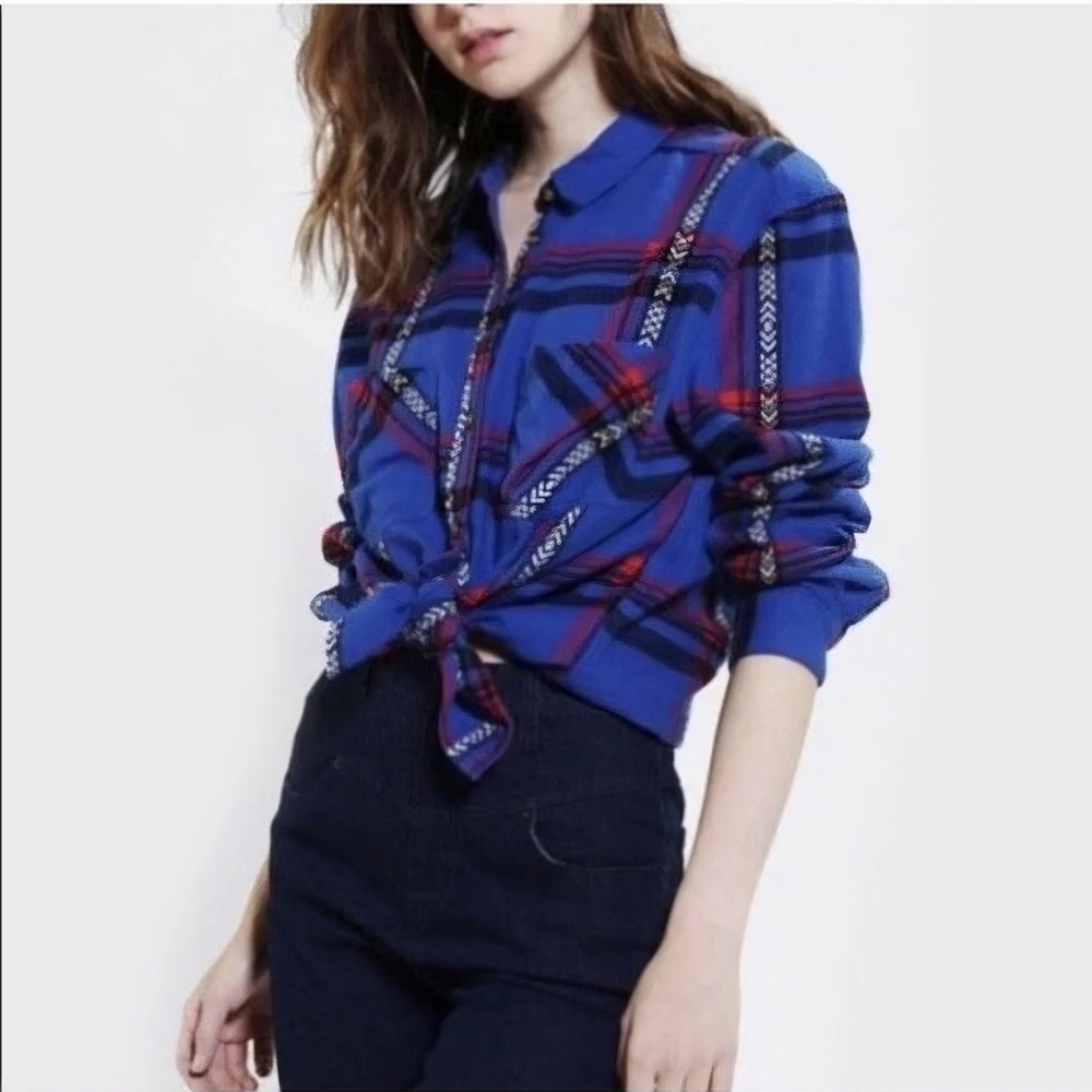 BDG Blue and Pink Plaid Button-Down Shirt - Picture 2 of 8